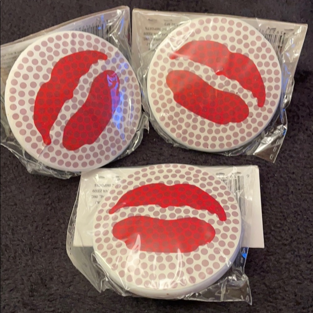 Compact Mirrors